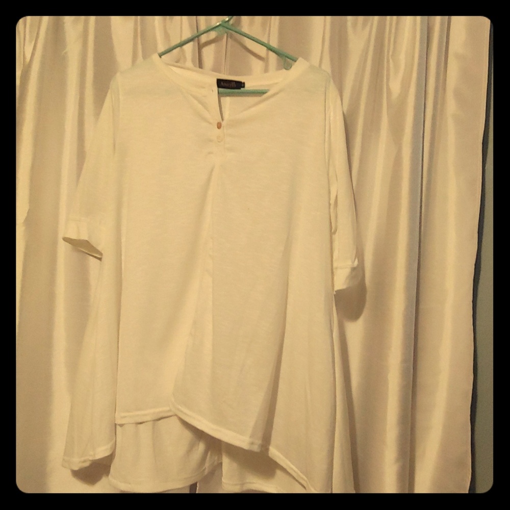Mid length flowy shirt